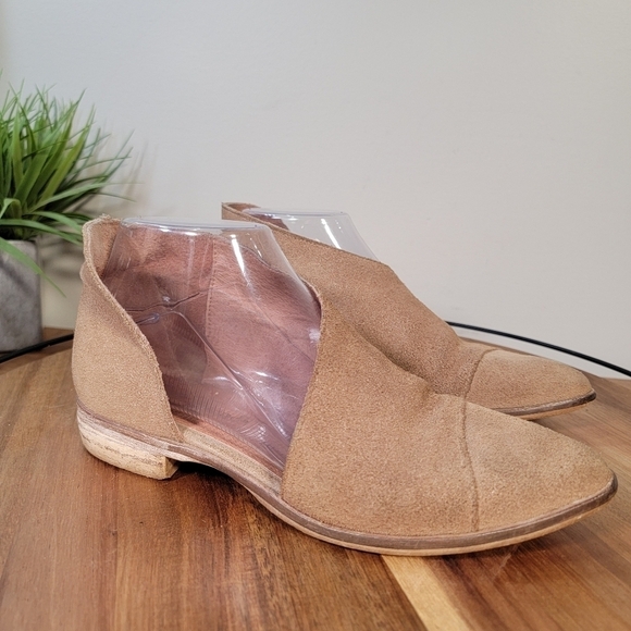 Free People Royale Suede D'orsay Pointed Toe Booties Flats Size 36.5 - Picture 6 of 17